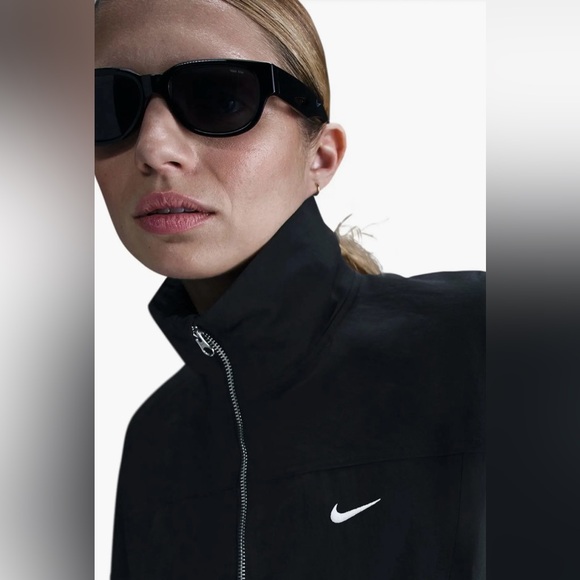 Nike Sportswear Everything Wovens Repel UV Jacket Women’s XL NEW With Tags. - Picture 4 of 7